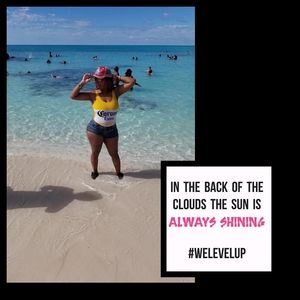 Meet your Posher, Tan